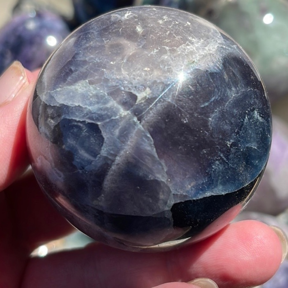 Beautiful natural fluorite healing sphere - Picture 10 of 13